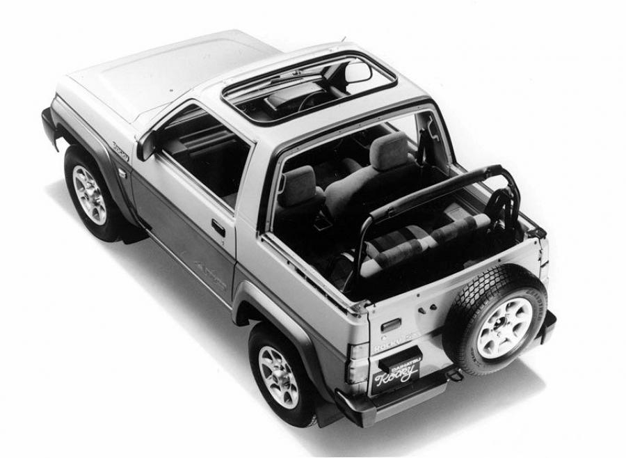  Daihatsu Rocky Soft Top 1990 года  (JP) (фото 1 из 2)